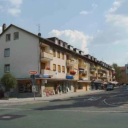 בית הארחה Gaestehaus Am Heuss-platz 3*