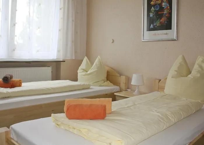 Gaestehaus Am Heuss-platz Penzion 3*
