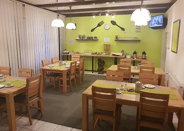 Gaestehaus Am Heuss-platz Penzion